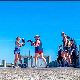 KNOCKOUTS - TWICE WEEKLY (December/January) 6 Week Session